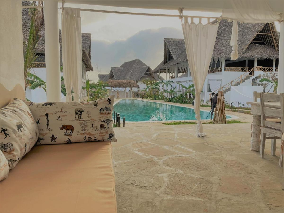 Swami - Maisha Resort วาตามู ภายนอก รูปภาพ