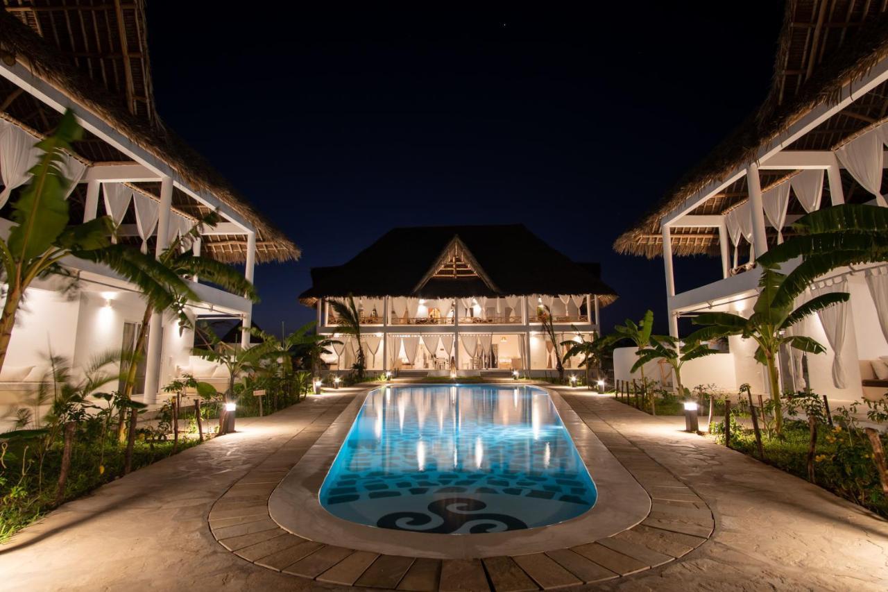 Swami - Maisha Resort วาตามู ภายนอก รูปภาพ